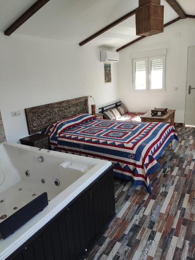 Villa Bali Con Jacuzzi Climatizado Y Piscina Climatizada Con Jacuzzi Chiclana de la Frontera Exterior photo