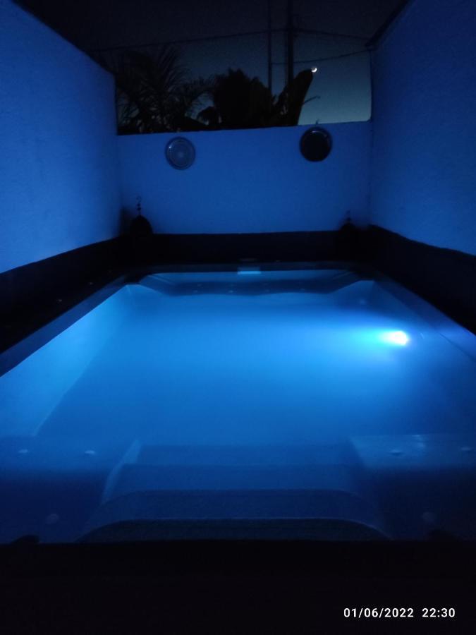 Villa Bali Con Jacuzzi Climatizado Y Piscina Climatizada Con Jacuzzi Chiclana de la Frontera Exterior photo