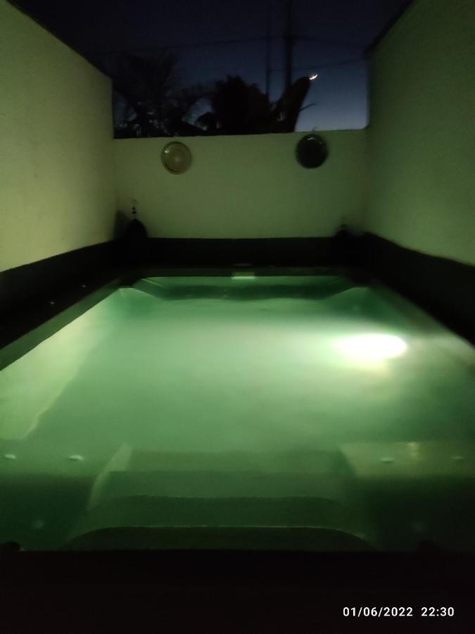 Villa Bali Con Jacuzzi Climatizado Y Piscina Climatizada Con Jacuzzi Chiclana de la Frontera Exterior photo